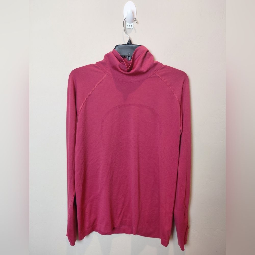 LULULEMON Swiftly Speed Turtleneck Running Athletic Violet Red Size 12
